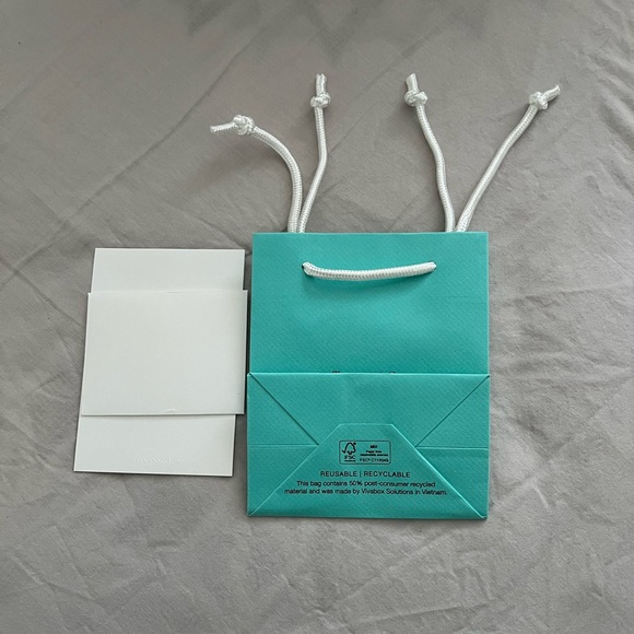 Tiffany gift bag - Picture 2 of 3